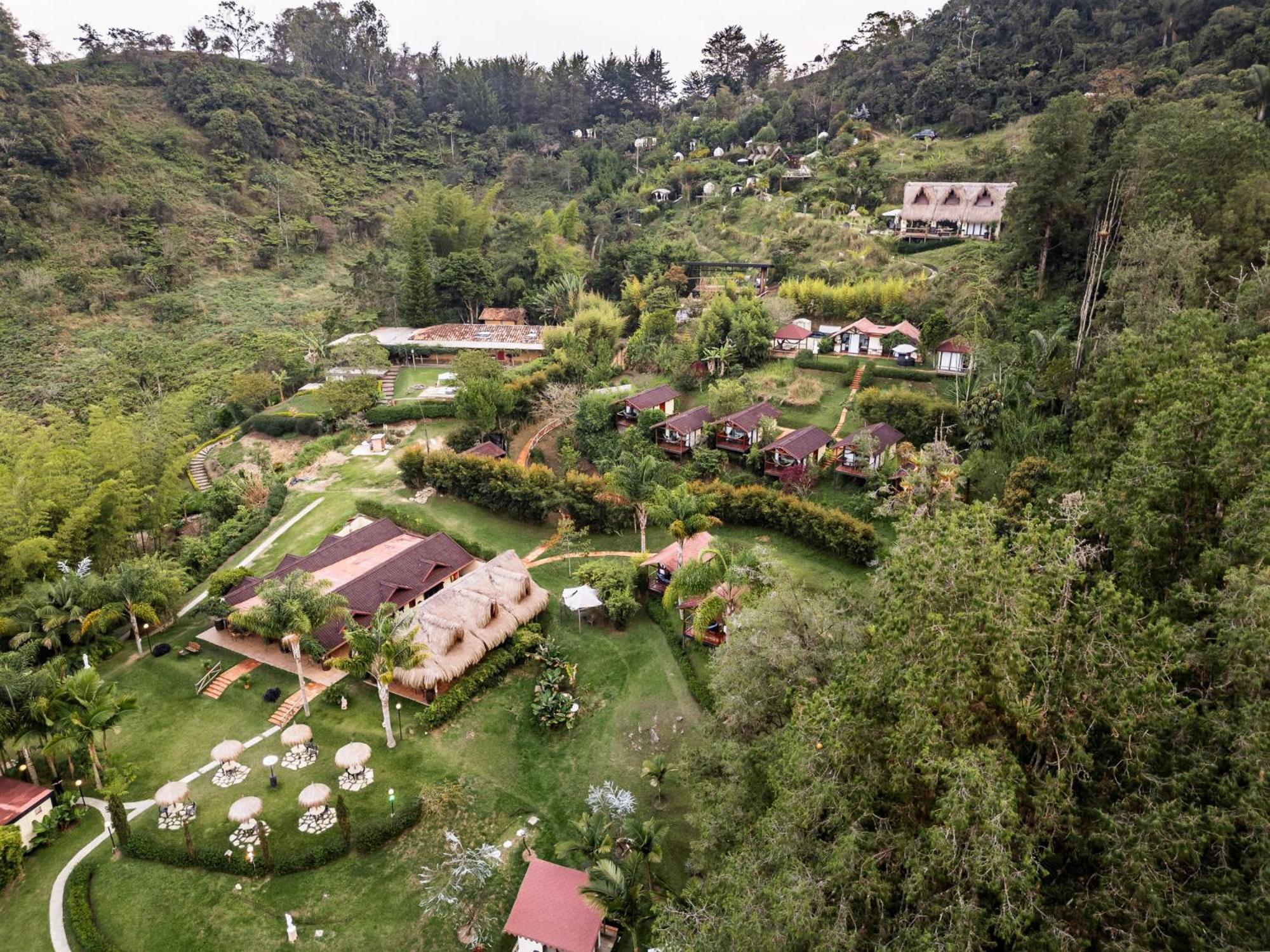 Hotel Pietrasanta Guatapé Eksteriør bilde