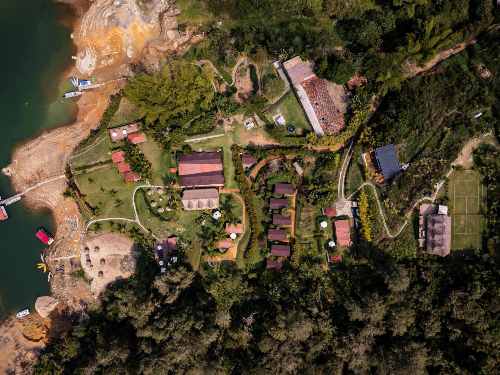 Hotel Pietrasanta Guatapé Eksteriør bilde